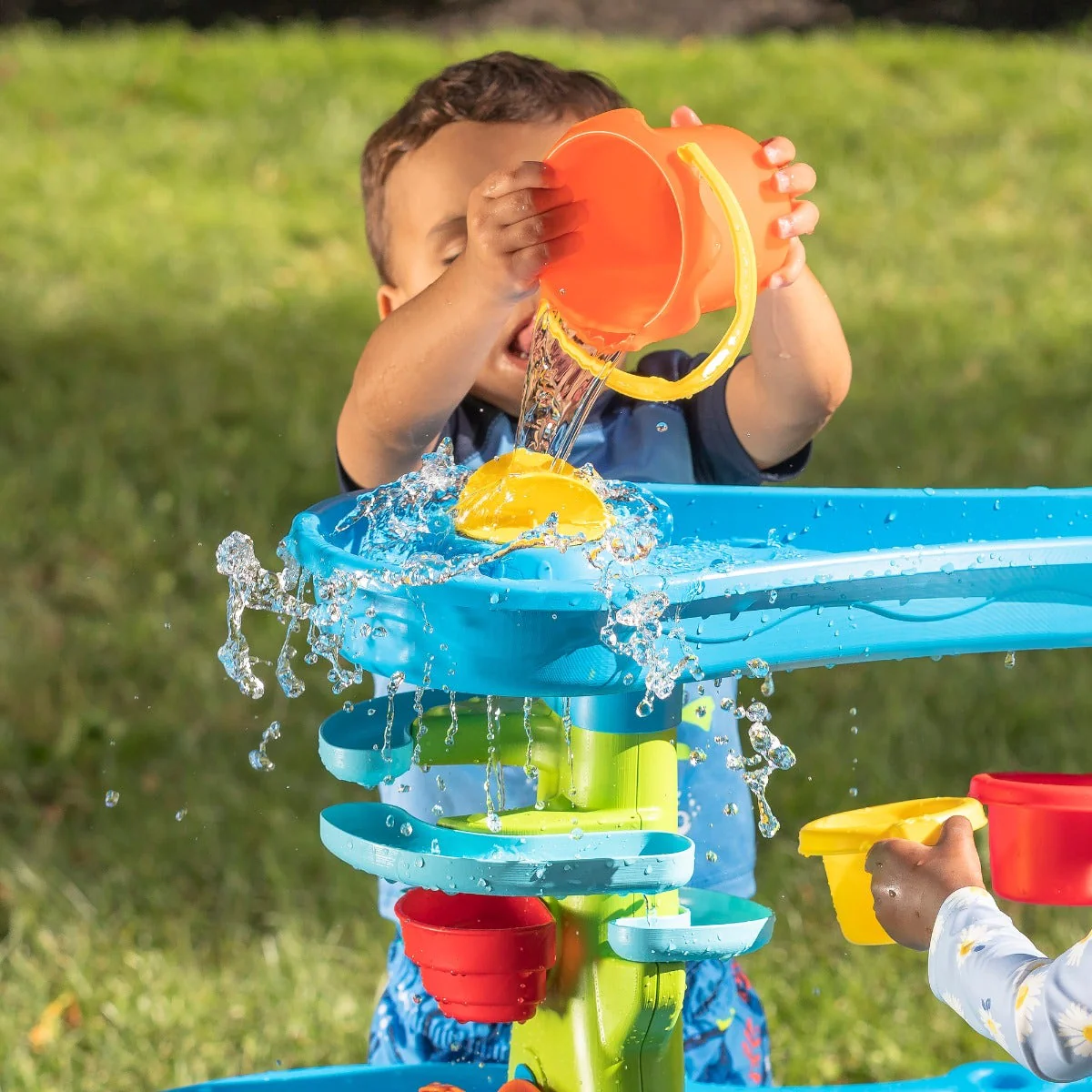 Double Showers Splash Water Table™ - Image 4