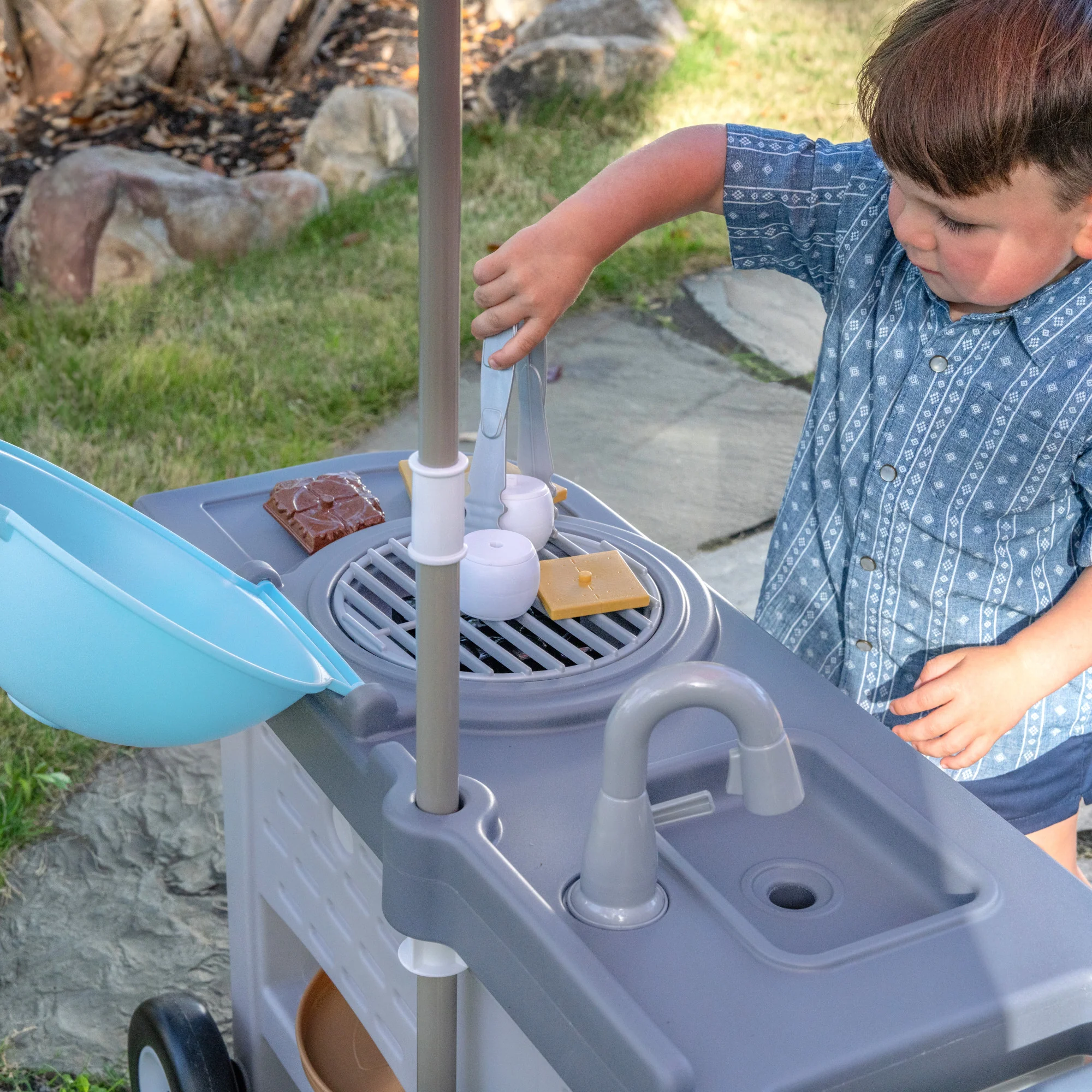Grill & Go BBQ Cart with Lights and Sounds™ - Image 6