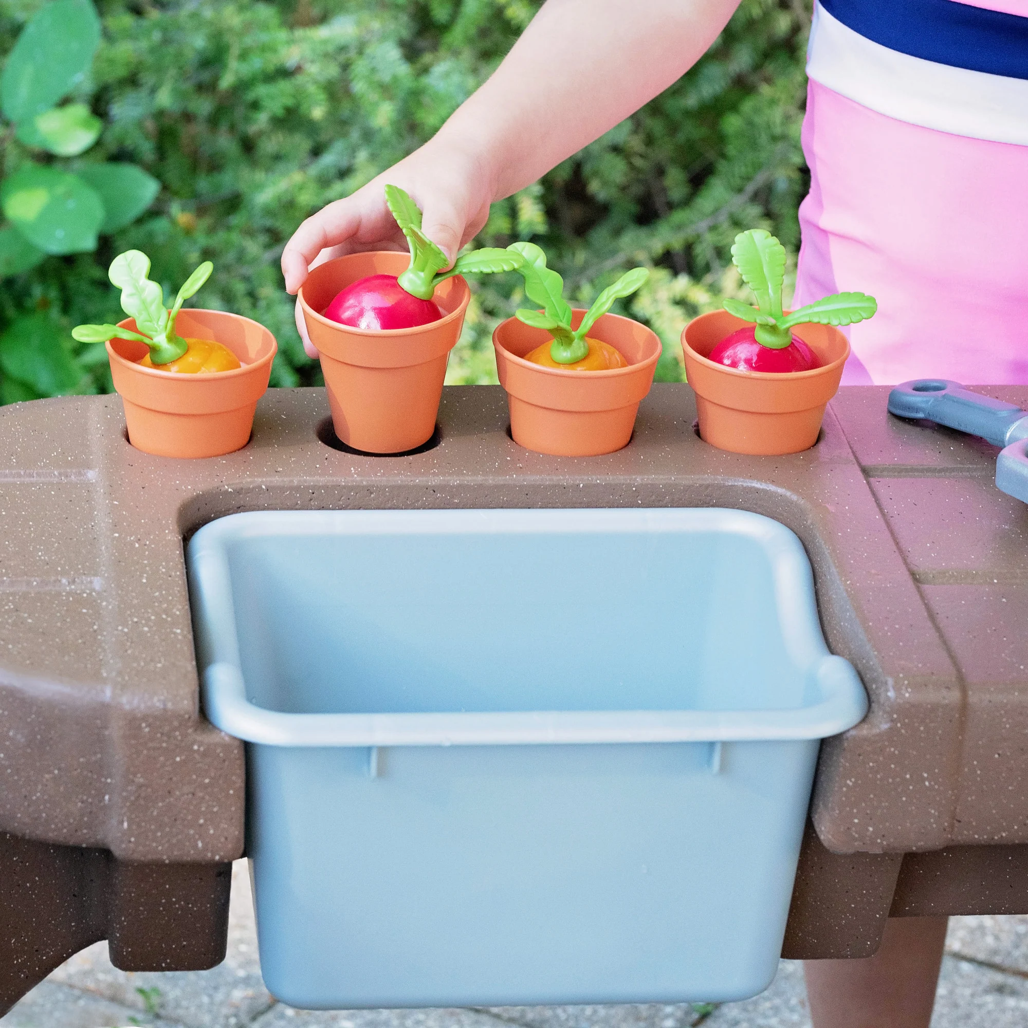 Grill & Splash Play Center with Canopy™ - Image 6