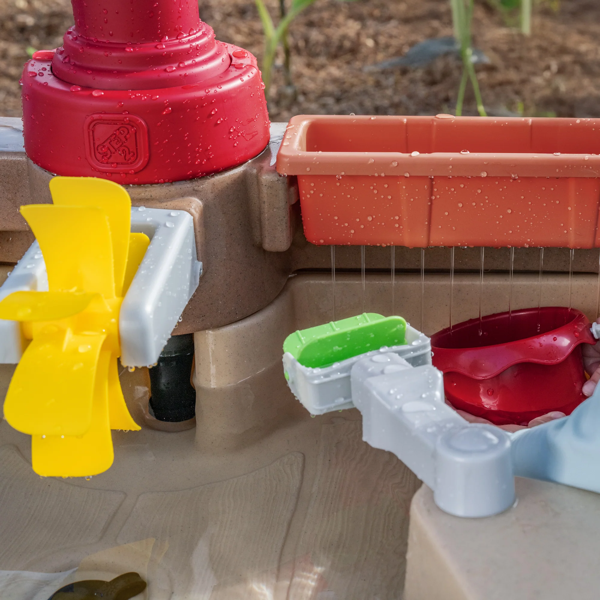 Pump & Splash Discovery Water Table™ - Image 8