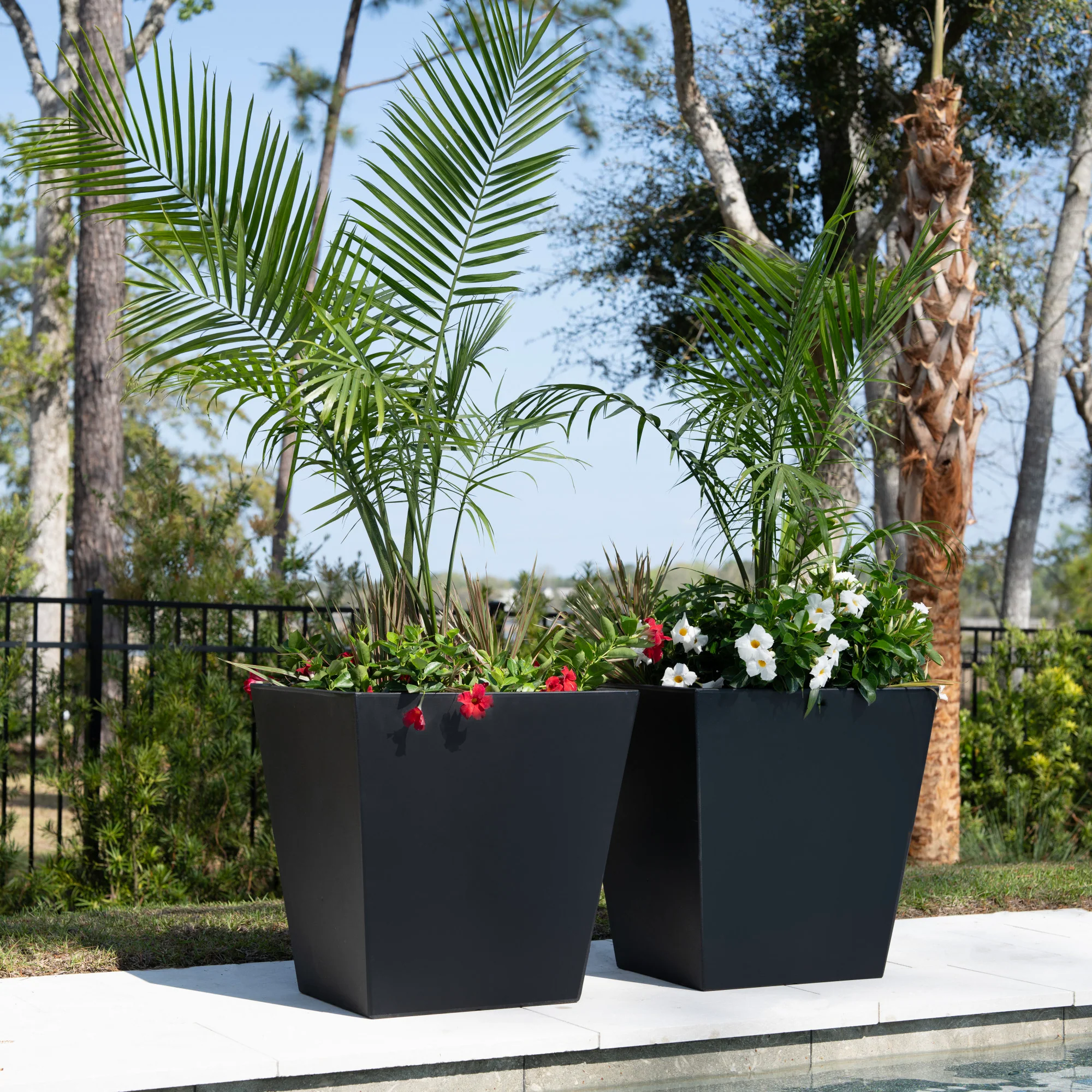 Tremont Planter™ 20"x24" 2 Pack - Image 2